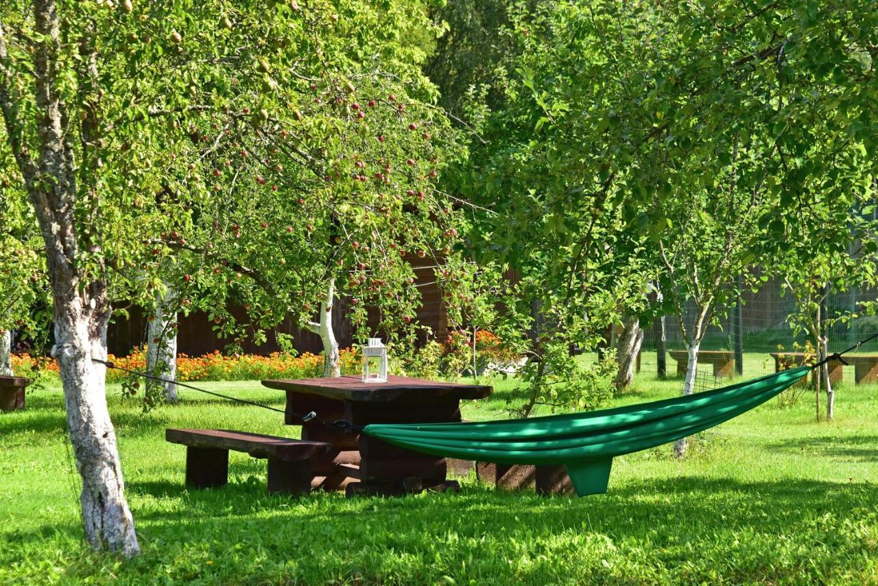 Brazuoleje Pas Juoza- Ramiam Poilsiui Guest House Trakai Bagian luar foto
